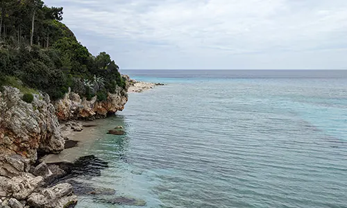 Kryoneri Beach
